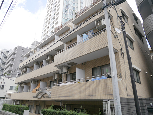 サンコート芝公園の外観