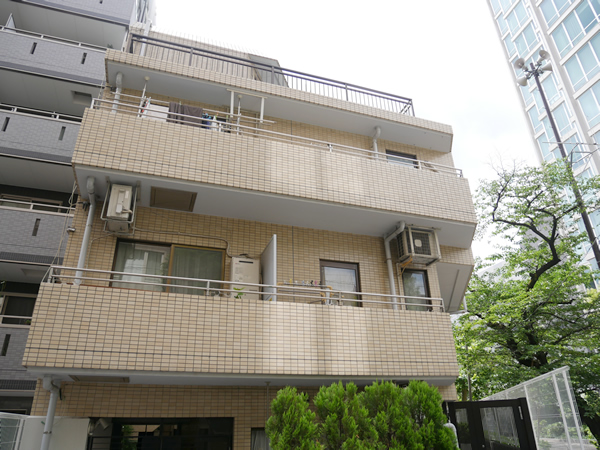 サンコート芝公園の外観