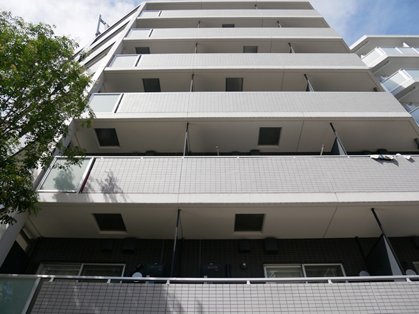 メイクスデザイン高田馬場の外観