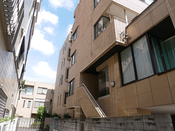 テラス目白の外観