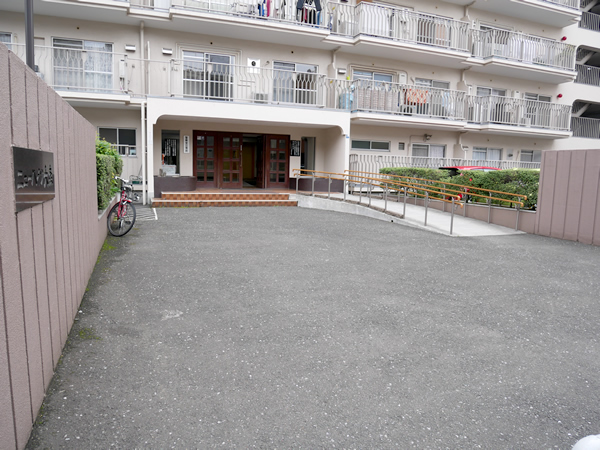 ニューハイツ大森の外観