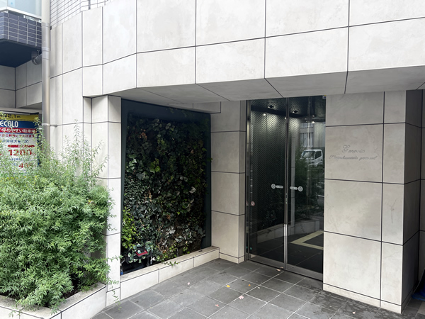ジェノヴィア新宿早稲田グリーンヴェールの外観
