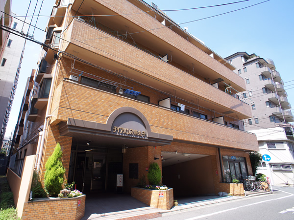 ダイアパレス新丸子の外観