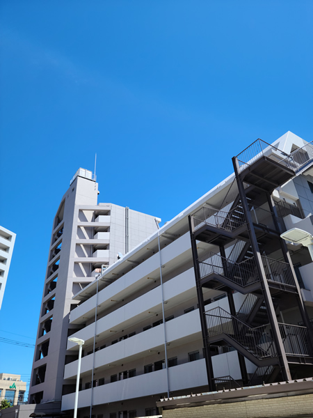 西葛西ビューハイツA棟の外観