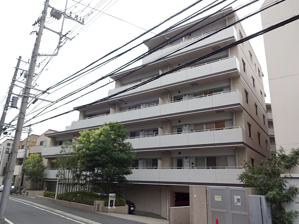 クレッセント高津レジデンスの外観