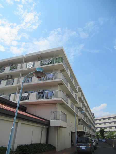 藤和東戸塚ハイタウンの外観