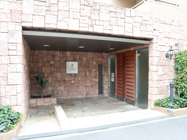 ディアステージ川崎渡田パークフロントの外観