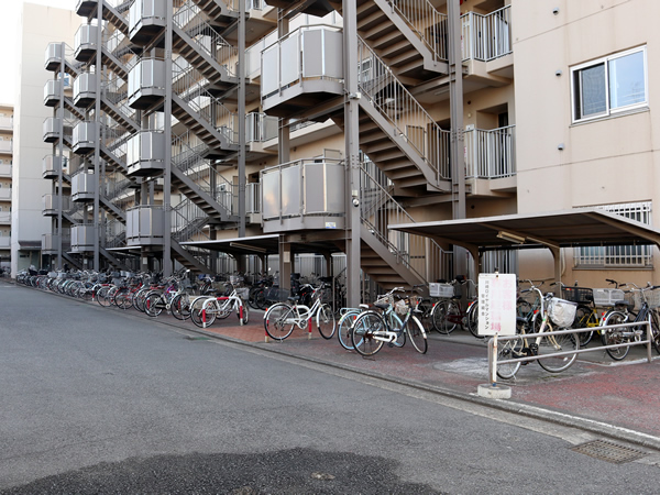 川崎ロイヤルマンションの外観