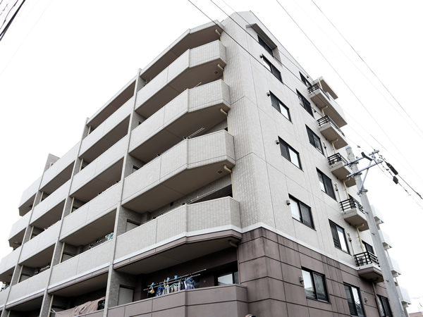 グランイーグル川崎6の外観