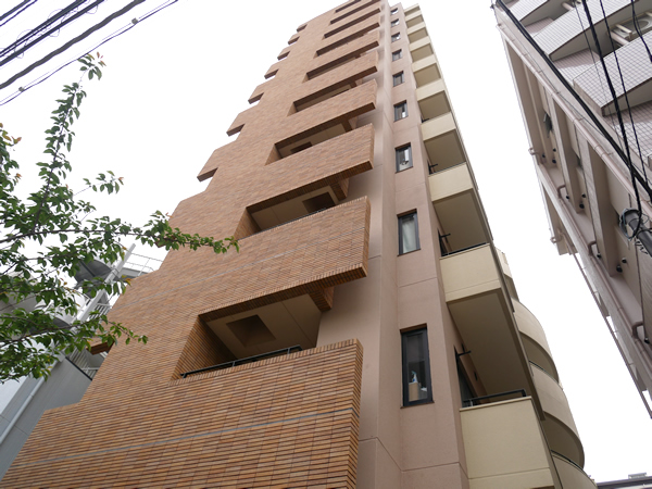 レグノ大森の外観