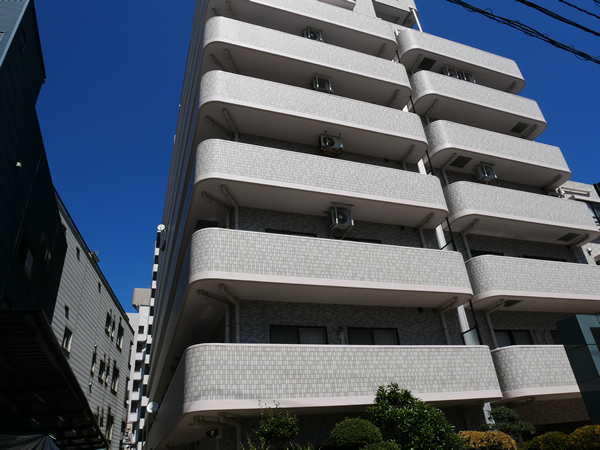 ライオンズマンション大森北の外観