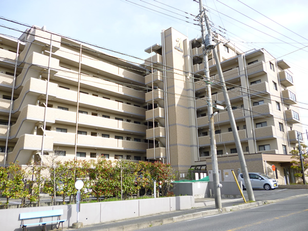 グランコート船橋法典の外観