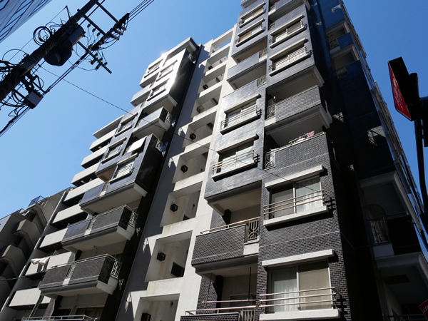 大森ナショナルコートの外観