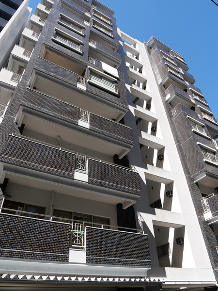 大森ナショナルコートの外観