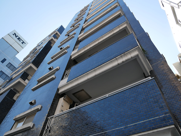 大森ナショナルコートの外観