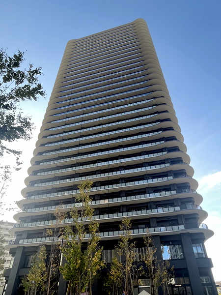 プラウドタワー目黒MARCの外観