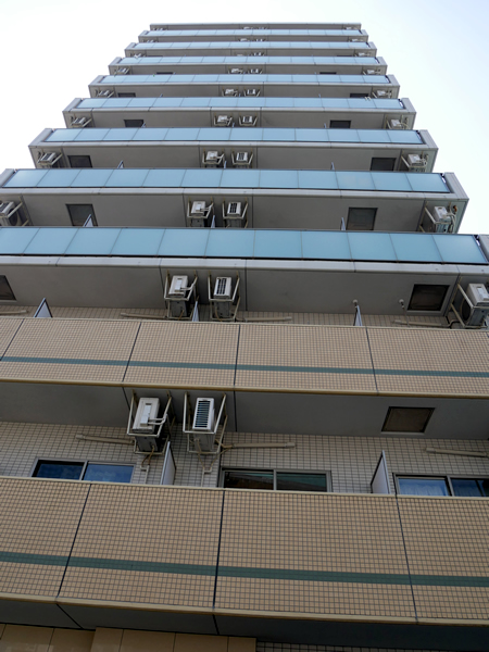 ヴェルステージ関内の外観