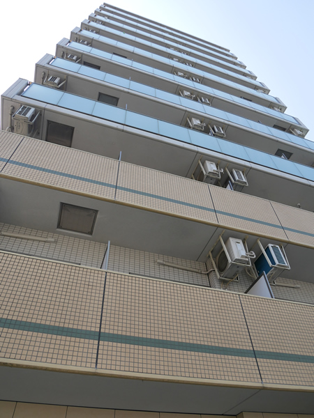 ヴェルステージ関内の外観