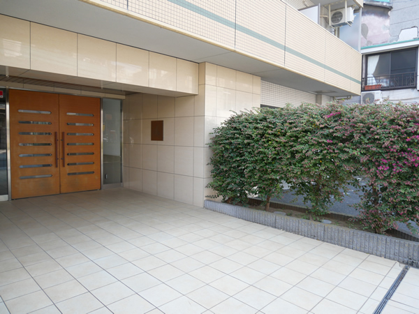 ヴェルステージ関内の外観