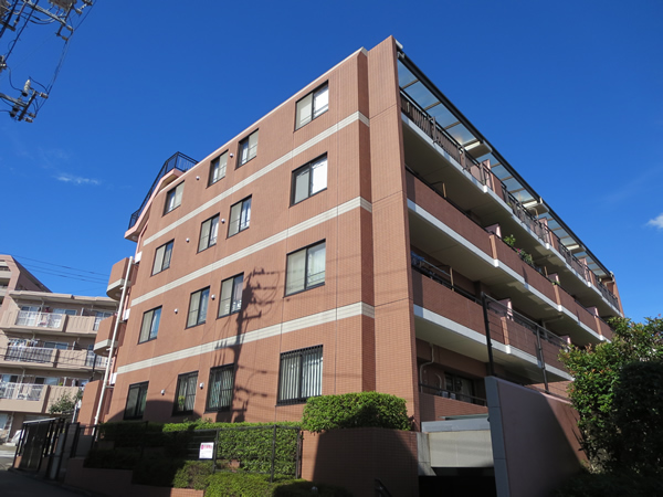 コスモ梶ヶ谷アーバンフォルムの外観