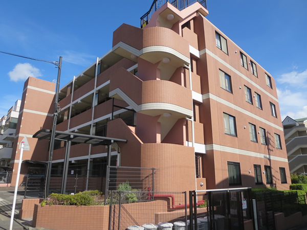 コスモ梶ヶ谷アーバンフォルムの外観