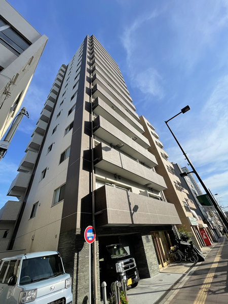 ルガルスクエア南千住の外観