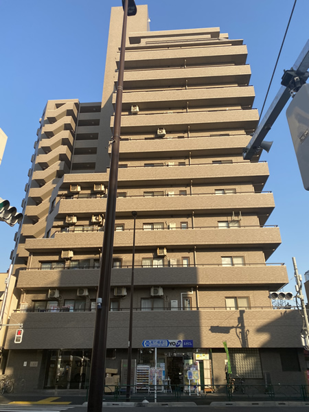 シーアイマンション日暮里の外観