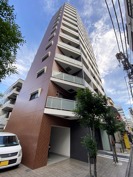 コンシェリア新宿イーストの外観