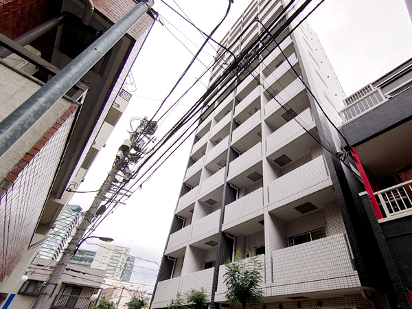 コンシェリア新宿イーストの外観