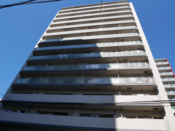 プレシス八王子の外観