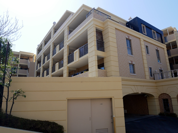 グランシティたまプラーザ1の外観