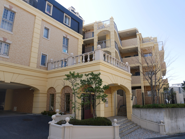 グランシティたまプラーザ1の外観