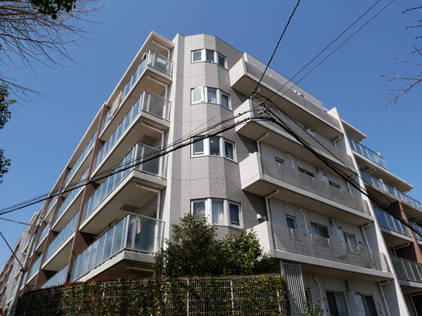 イトーピアたまプラーザセレスの丘の外観