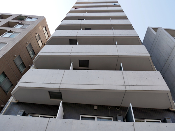 ルリオン初台の外観