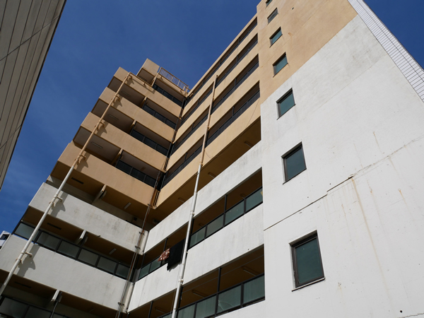 ラブリハイツ伊勢佐木町の外観