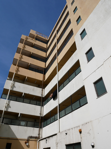 ラブリハイツ伊勢佐木町の外観