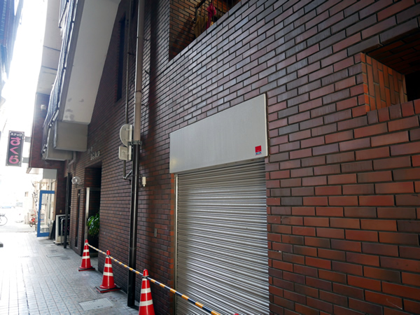 ストーク田名瀬ビルの外観