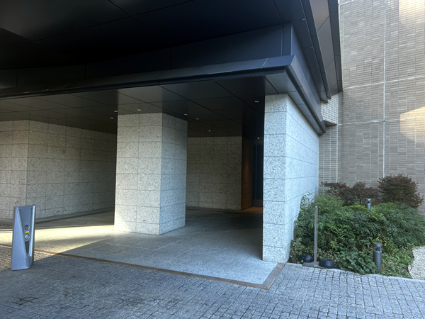 ザ・パークハウス西新宿タワー60の外観