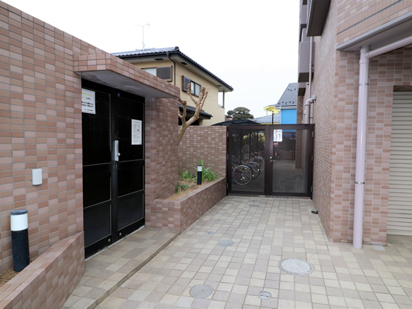 シャルムコート東村山の外観