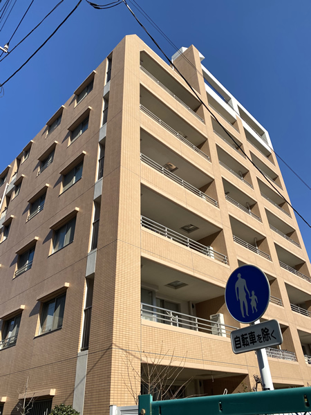 ラヴィドール田無ステーションフロントの外観