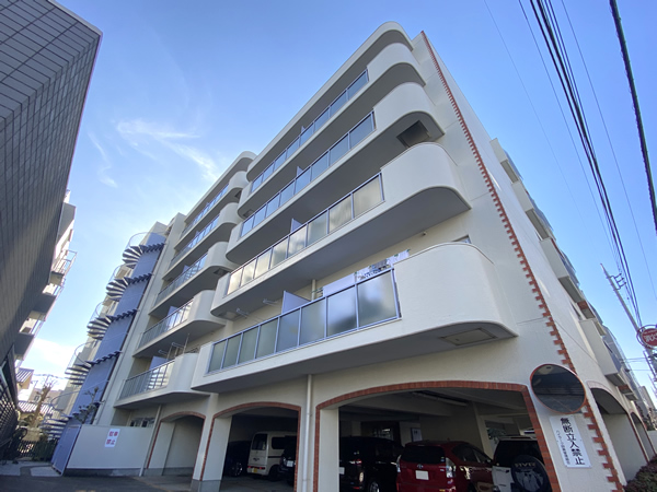 ハイラーク田無の外観