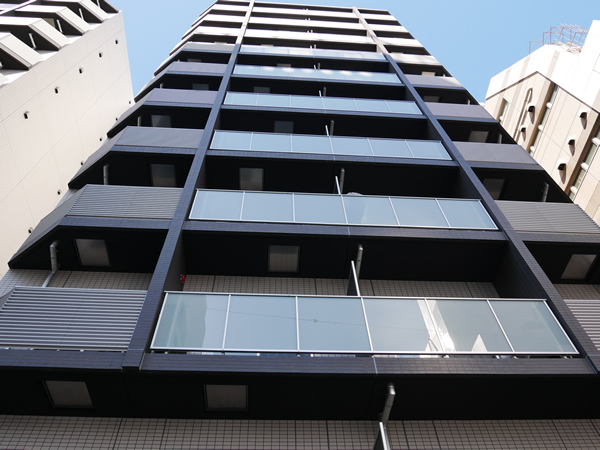 ジェノヴィア横浜関内スカイガーデンの外観