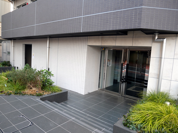 ジェノヴィア横浜関内スカイガーデンの外観