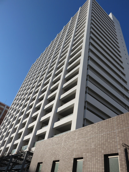 ビナマークスウエストの外観