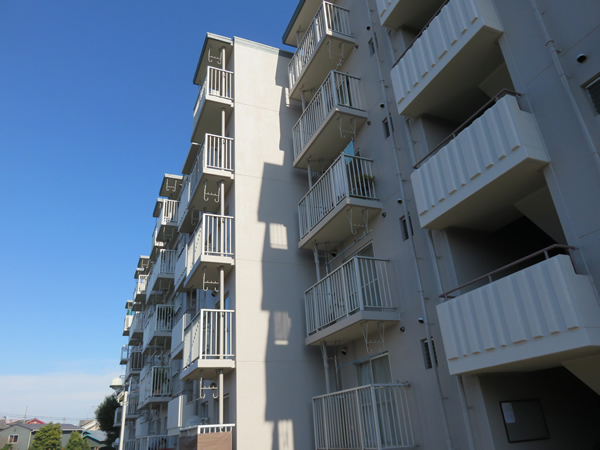 エクレール第2相模原の外観