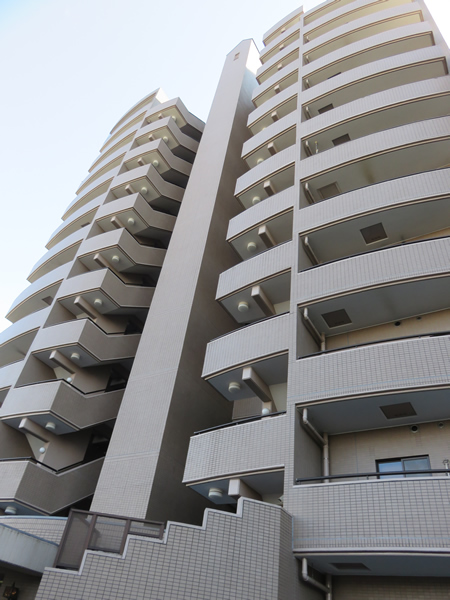 モアクレスト相模原の外観