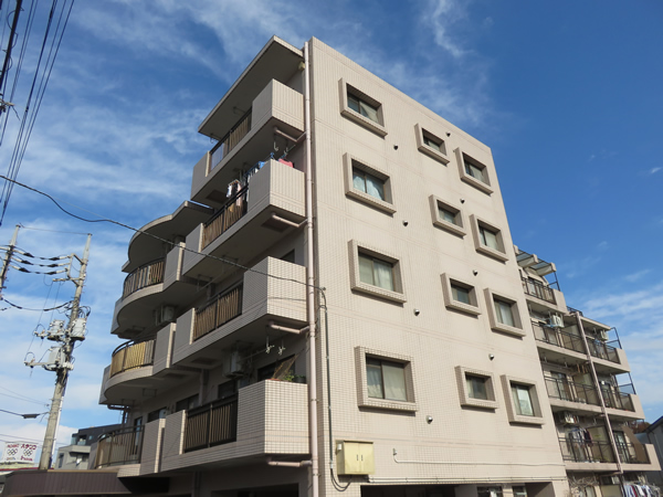 モナークマンション上溝1番館の外観