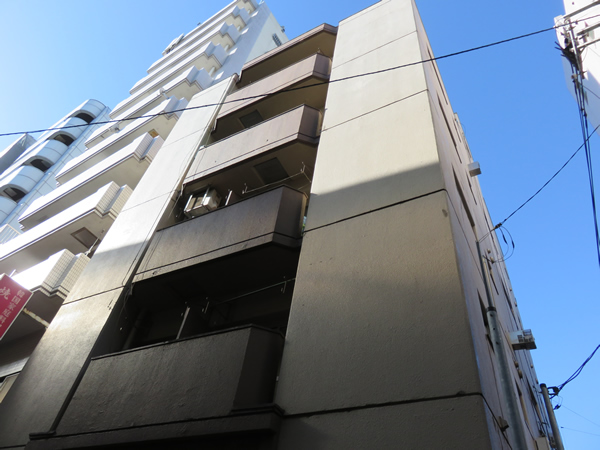 初台ハイムの外観