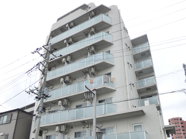 リファイズ綾瀬の外観