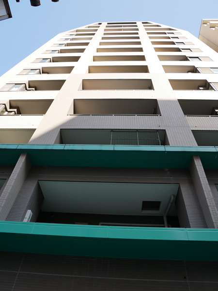 グローリオ横浜関内の外観